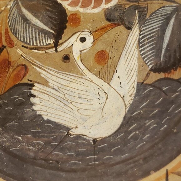 Mexican decorative plate 9.5" diam. Swan  RARE FIND - Picture 3 of 8